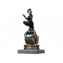 Статуя Женщина-кошка на бэт-сигнале (Catwoman) Limited Edition