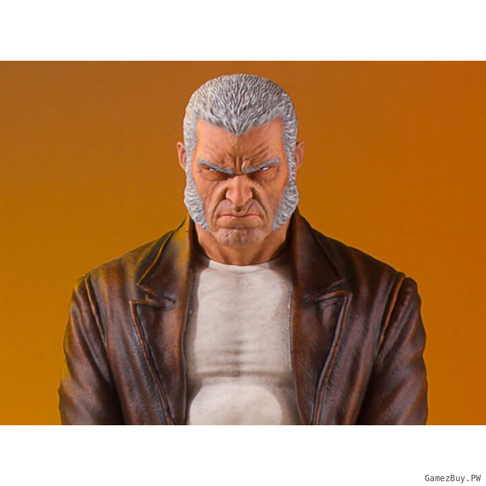Статуя Старик Логан (Old Logan)
