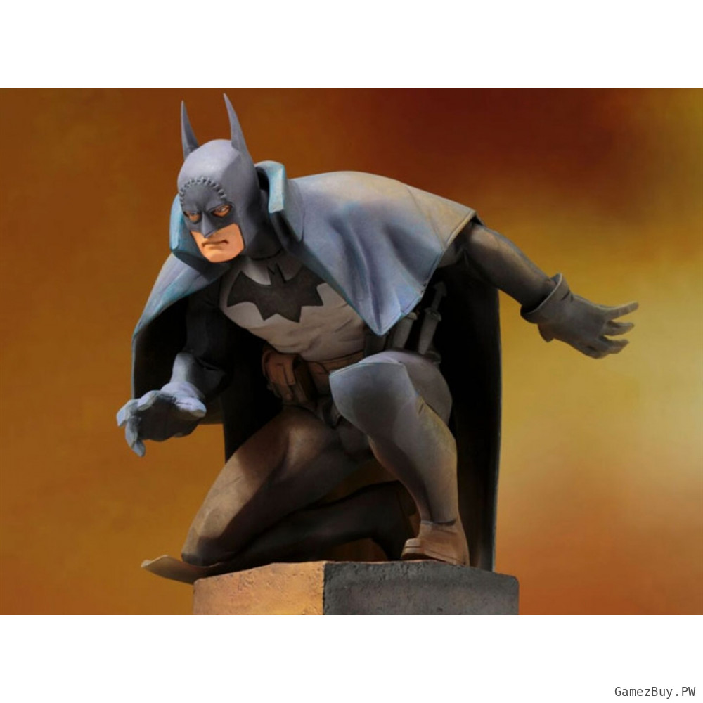 Статуя из фильма Бэтмен: Готэм в газовом свете - Бэтмен (Batman)